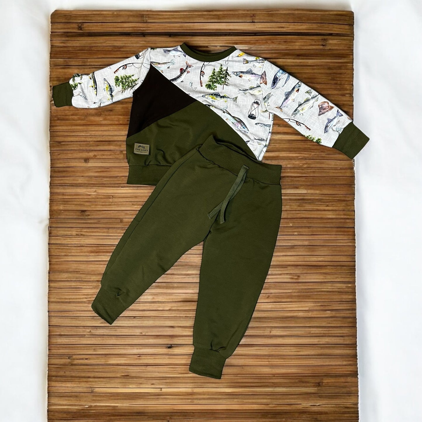 Crewneck sweater with matching pants